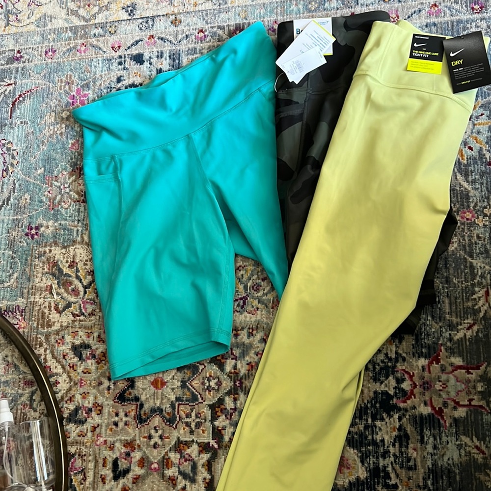 Shorts & dry fit tights